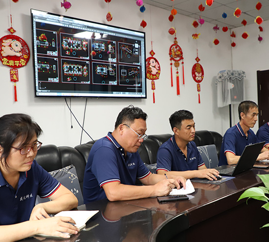 北京拉彎加工廠召開安全生產部署會，致力于打造安全可靠的工作環(huán)境